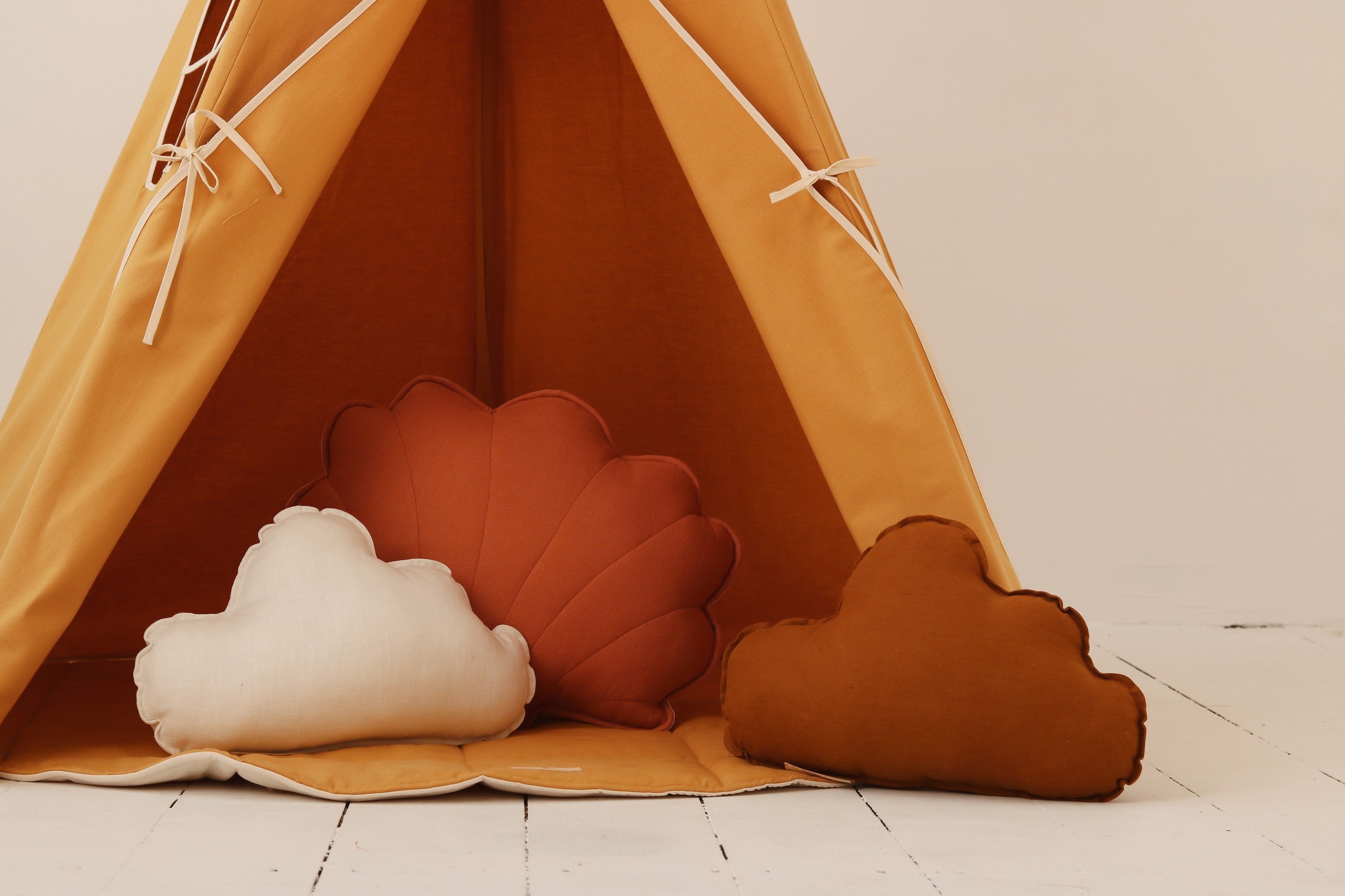 Teepee Tent - Orche